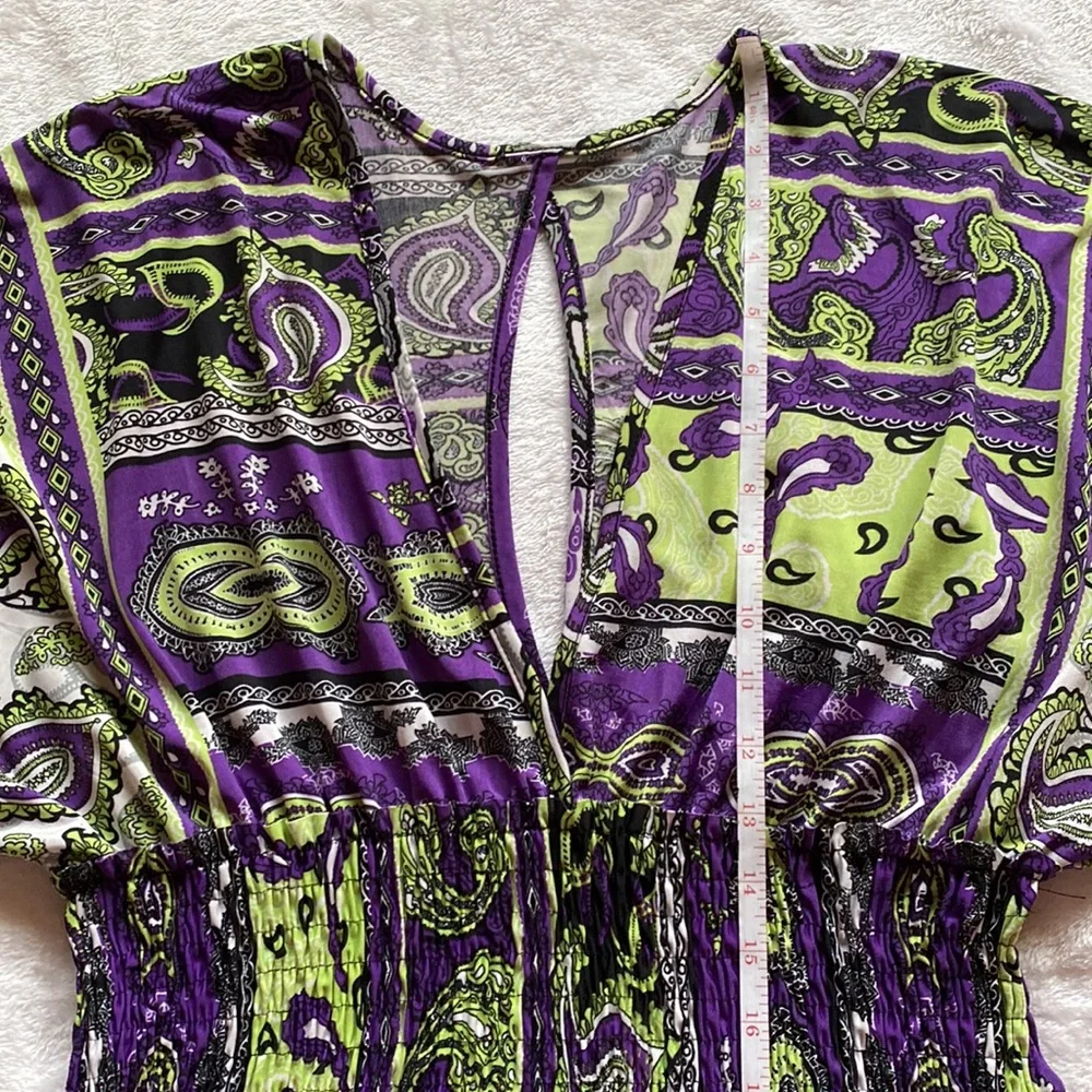 Purple paisley crossover top maxi dress with back opening - Size 1X - Picture 9 of 11